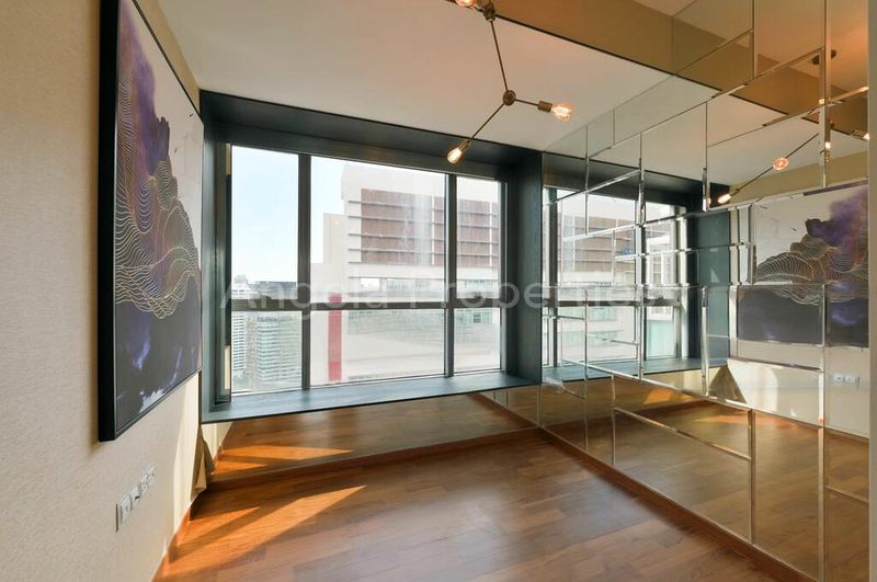 4 Bed Condo for Sale in  Lincoln Suites - Image 11